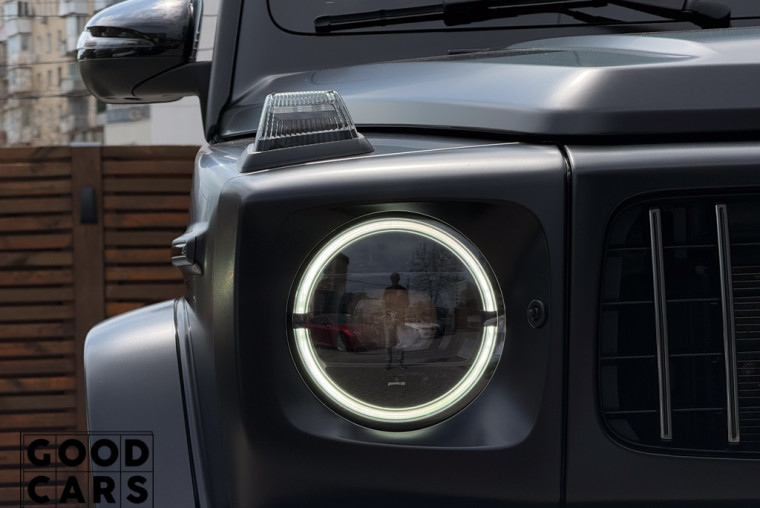 Mercedes-Benz G 63 AMG - 9