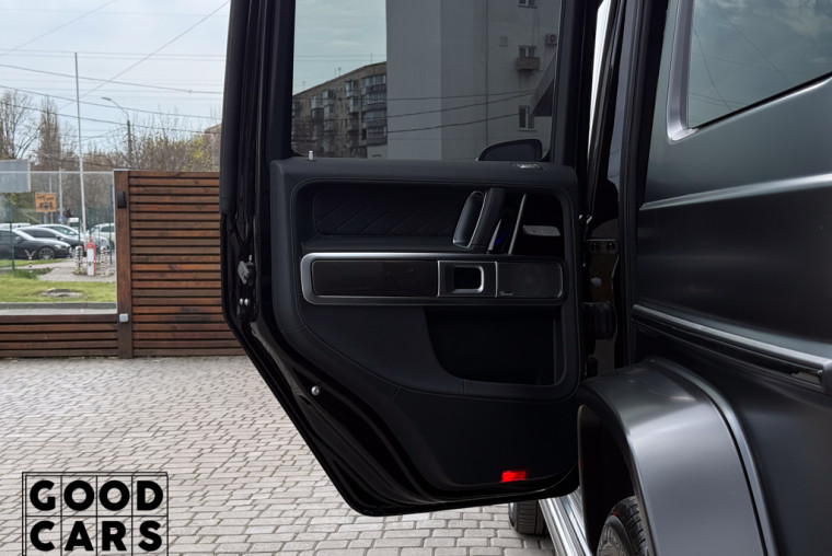 Mercedes-Benz G 63 AMG - 30