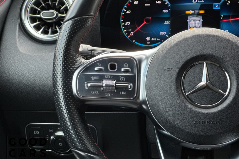 Mercedes-Benz GLA 220 CDI - 30