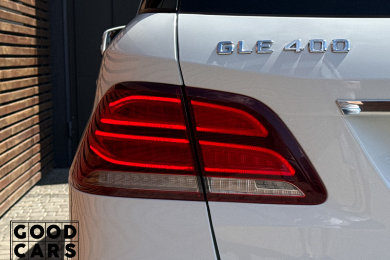 Mercedes-Benz GLE 400 - 10