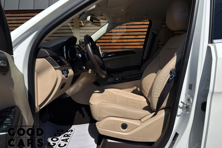 Mercedes-Benz GLE 400 - 27