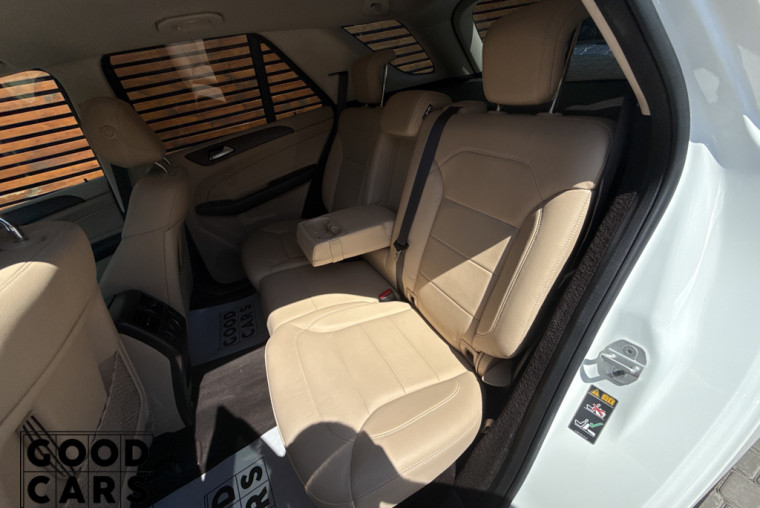 Mercedes-Benz GLE 400 - 32