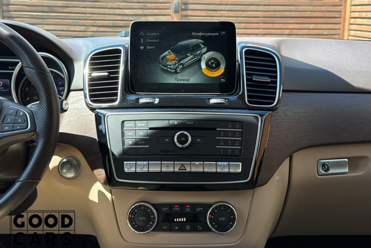 Mercedes-Benz GLE 400 - 42