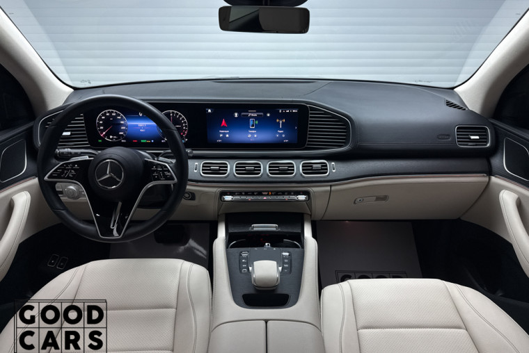 Mercedes-Benz GLE 450e - 35