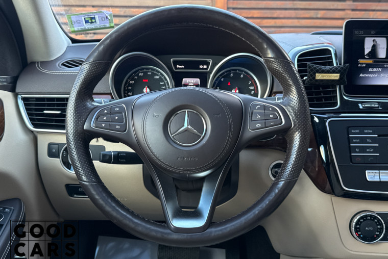 Mercedes-Benz GLS 450 - 43