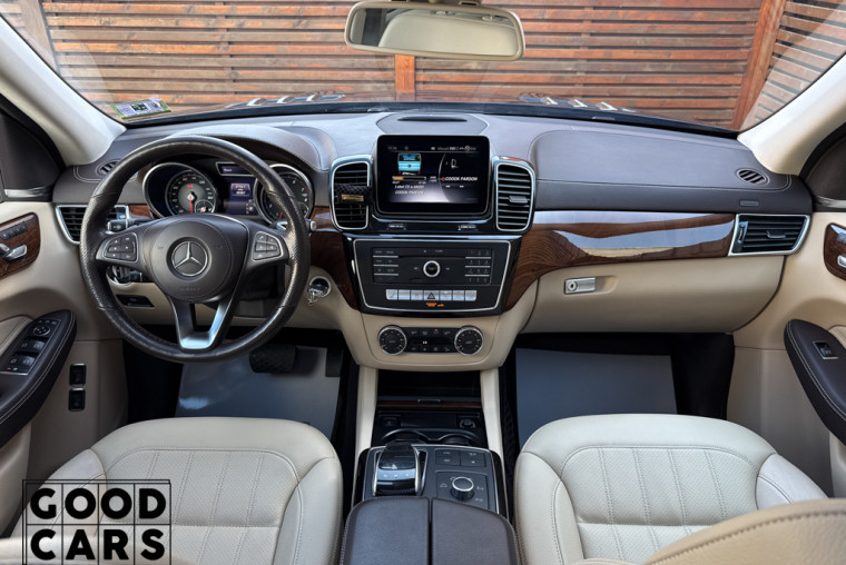 Mercedes-Benz GLS 450 - 47