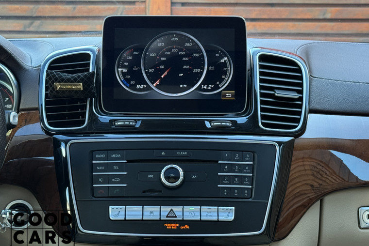 Mercedes-Benz GLS 450 - 51