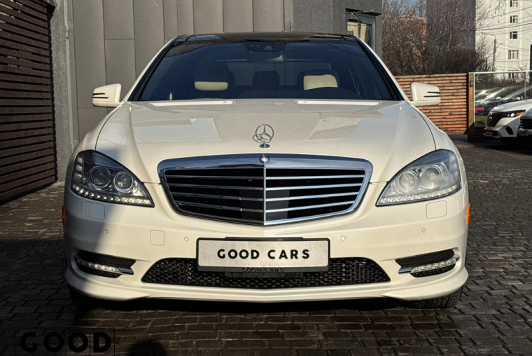 Mercedes-Benz S 550 - 1