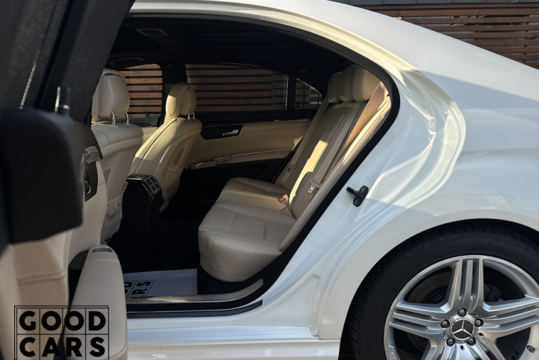 Mercedes-Benz S 550 - 25