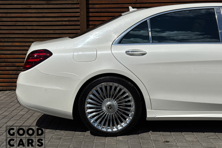 Mercedes-Benz S 550e - 13