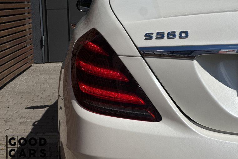 Mercedes-Benz S 550e - 10