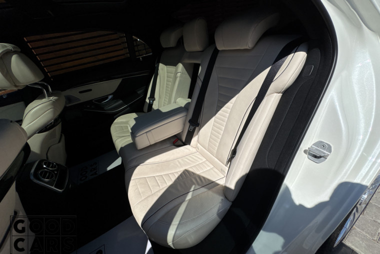 Mercedes-Benz S 550e - 33