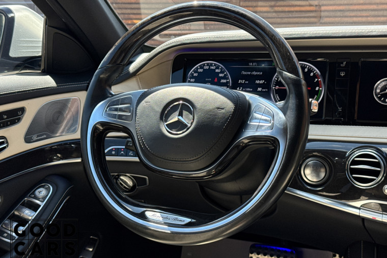 Mercedes-Benz S 550e - 35