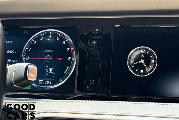 Mercedes-Benz S 550e - 46