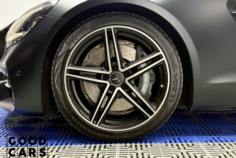 Mercedes-Benz AMG GT - 8