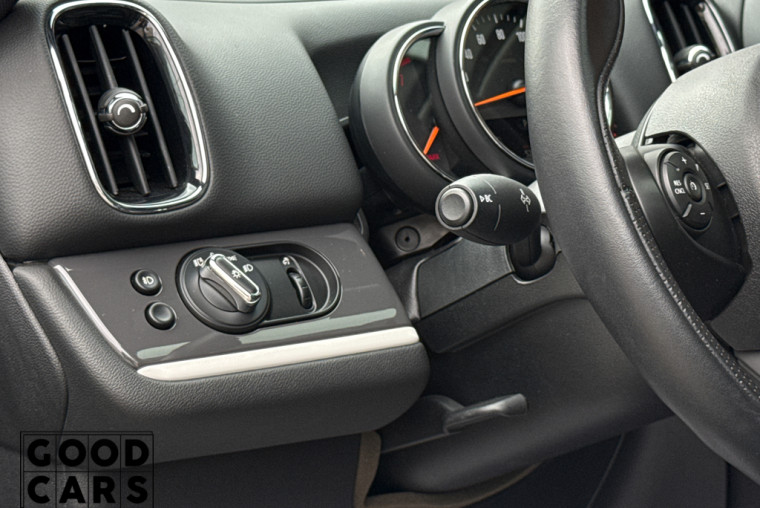 MINI Countryman - 25