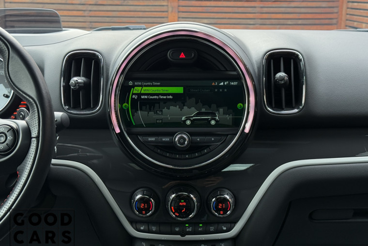 MINI Countryman - 48