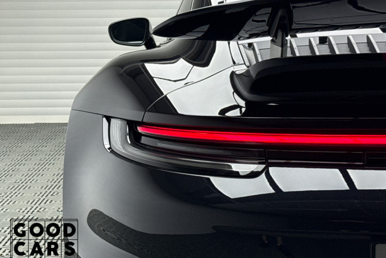 Porsche 911 Turbo S - 11