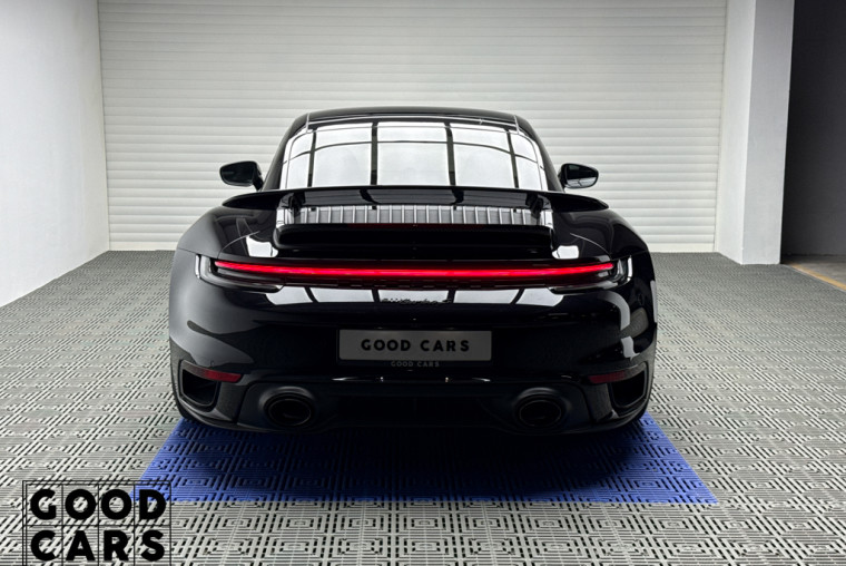 Porsche 911 Turbo S - 3