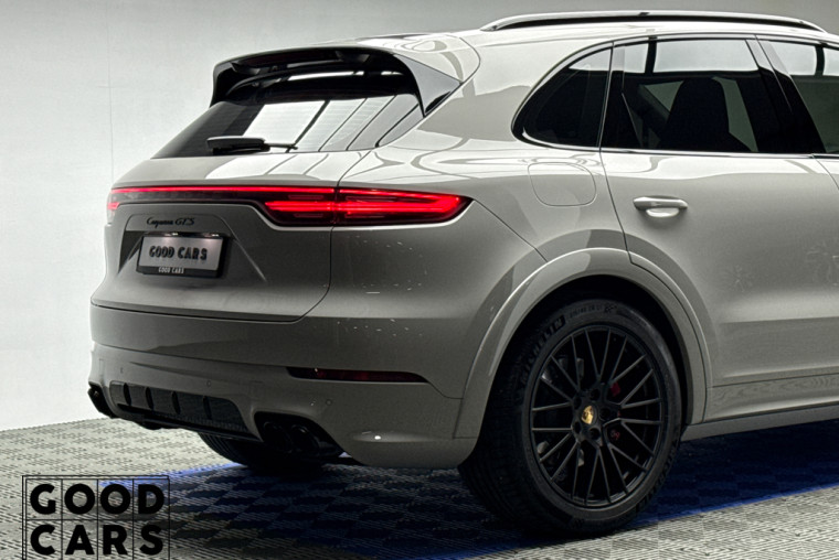 Porsche Cayenne GTS - 13