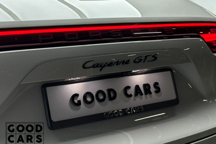 Porsche Cayenne GTS - 14