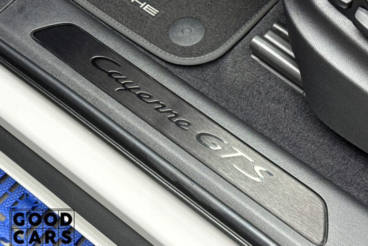 Porsche Cayenne GTS - 25