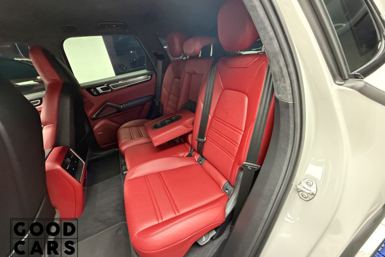 Porsche Cayenne GTS - 33