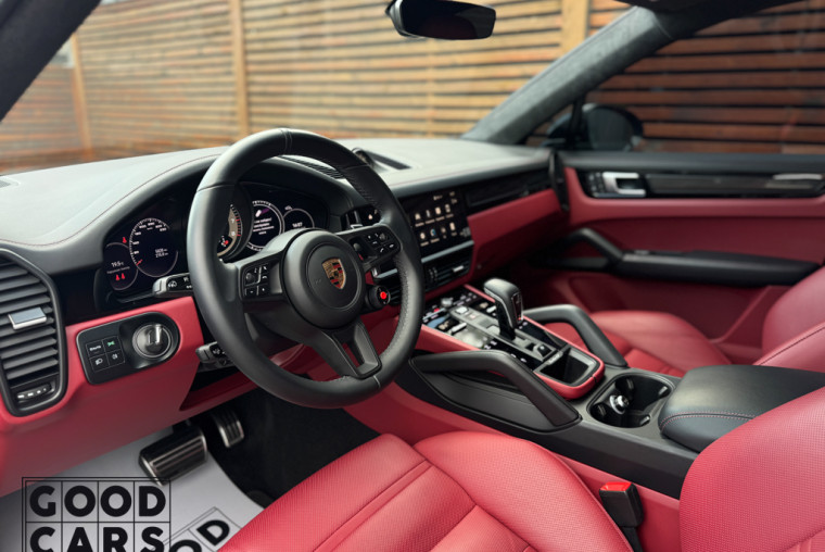 Porsche Cayenne Coupe Turbo GT - 29