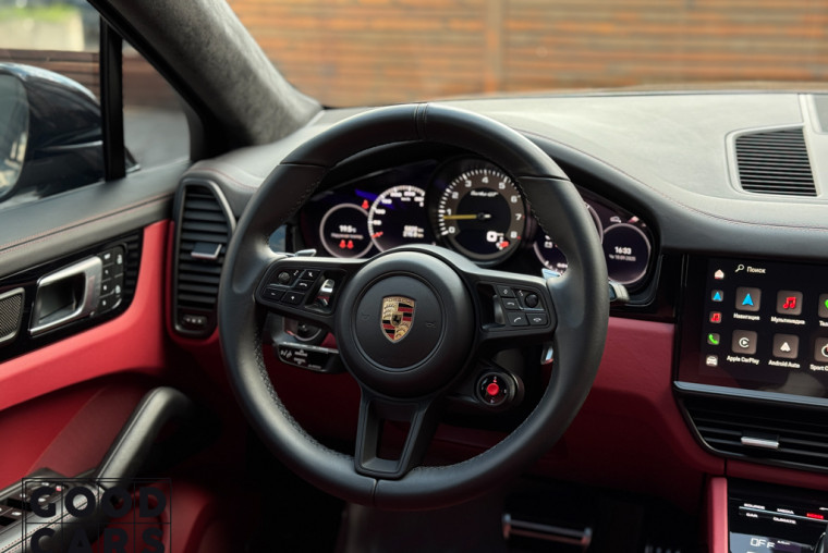Porsche Cayenne Coupe Turbo GT - 40