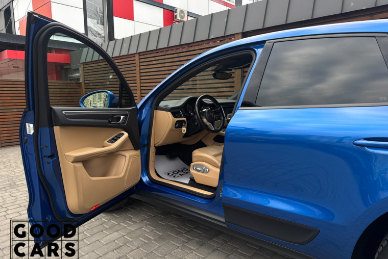 Porsche Macan - 20