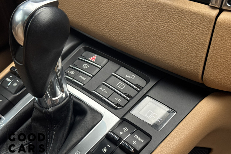 Porsche Macan - 37