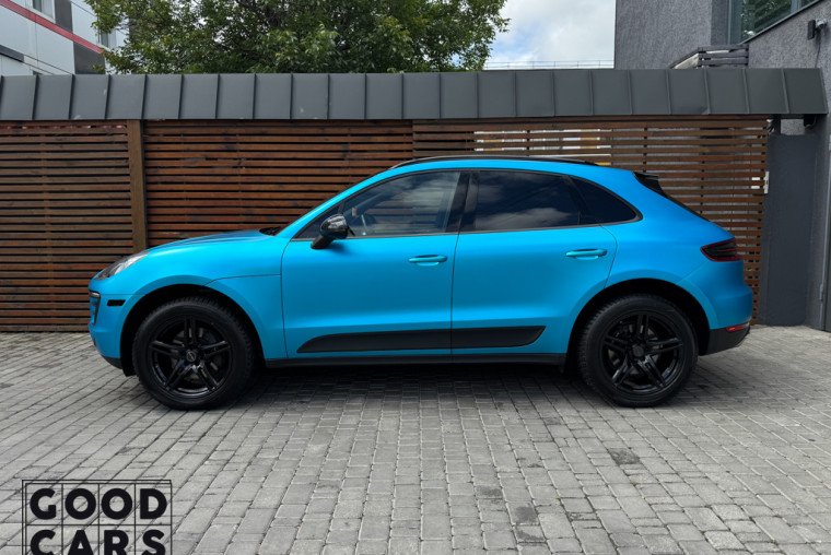 Porsche Macan - 3