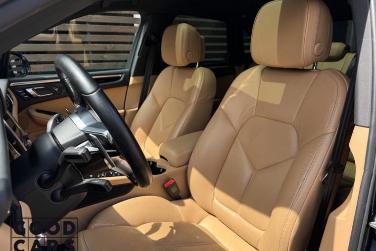 Porsche Macan - 17