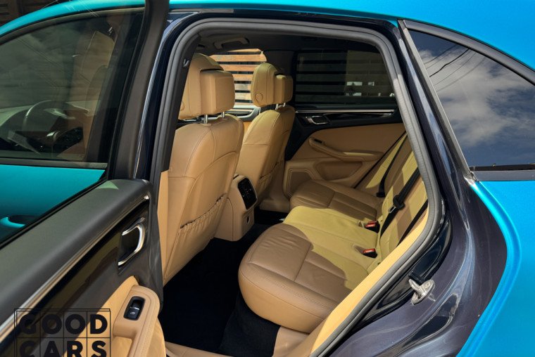 Porsche Macan - 19