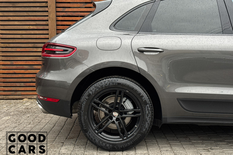 Porsche Macan S - 13