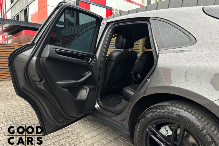 Porsche Macan S - 27
