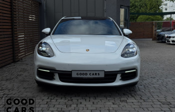 Porsche Panamera - 2019