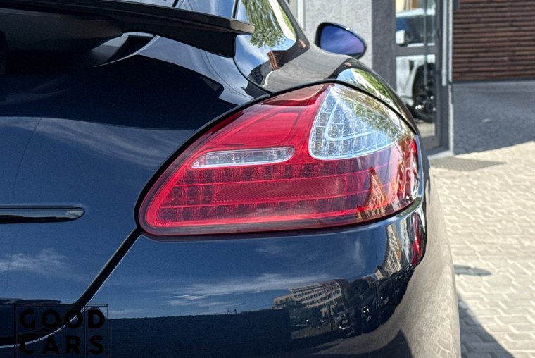 Porsche Panamera Turbo S - 10