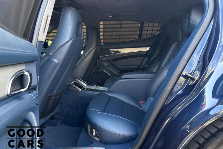 Porsche Panamera Turbo S - 34
