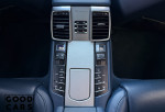 Porsche Panamera Turbo S - 38