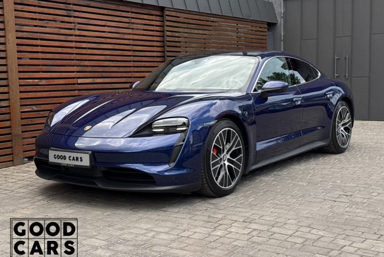Porsche Taycan 4S - 2