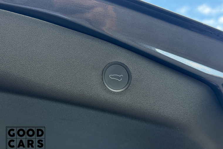 Tesla Model 3 - 20