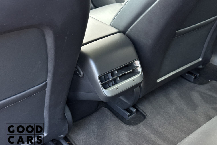 Tesla Model 3 - 33