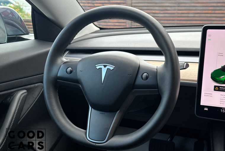 Tesla Model 3 - 34