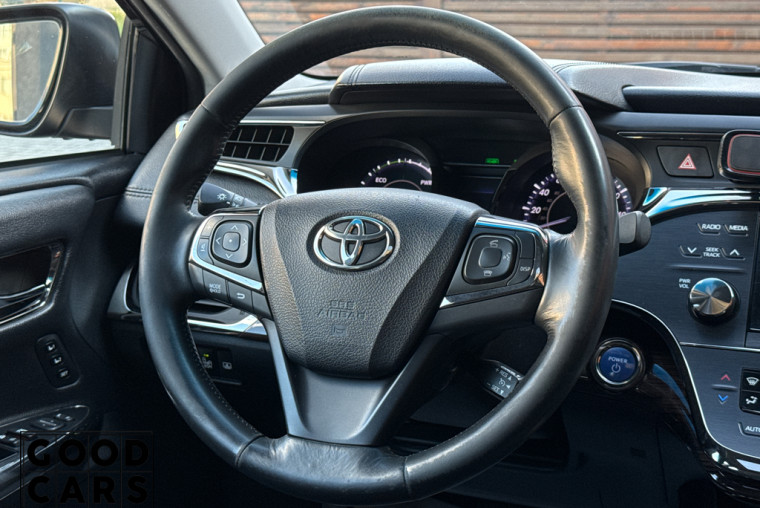 Toyota Avalon - 33