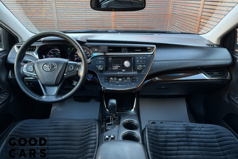 Toyota Avalon - 38