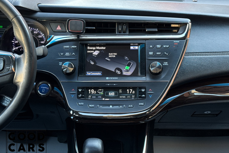 Toyota Avalon - 40