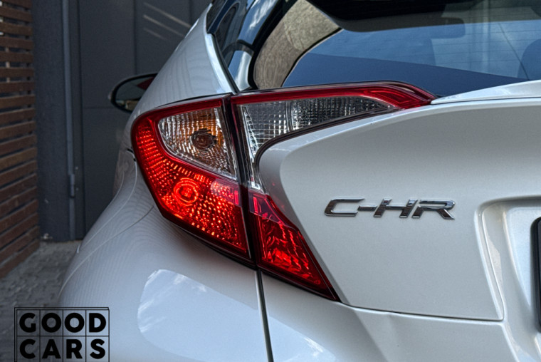 Toyota C-HR - 10