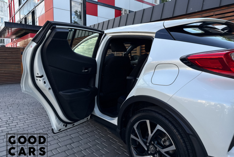 Toyota C-HR - 28