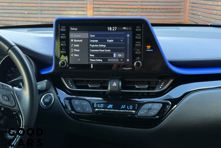 Toyota C-HR - 38